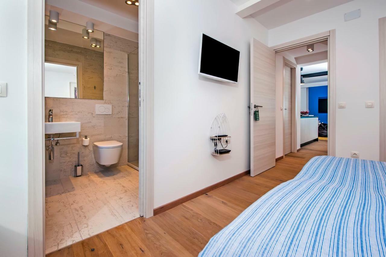 Casa Ferri Apartment โรวีน ภายนอก รูปภาพ